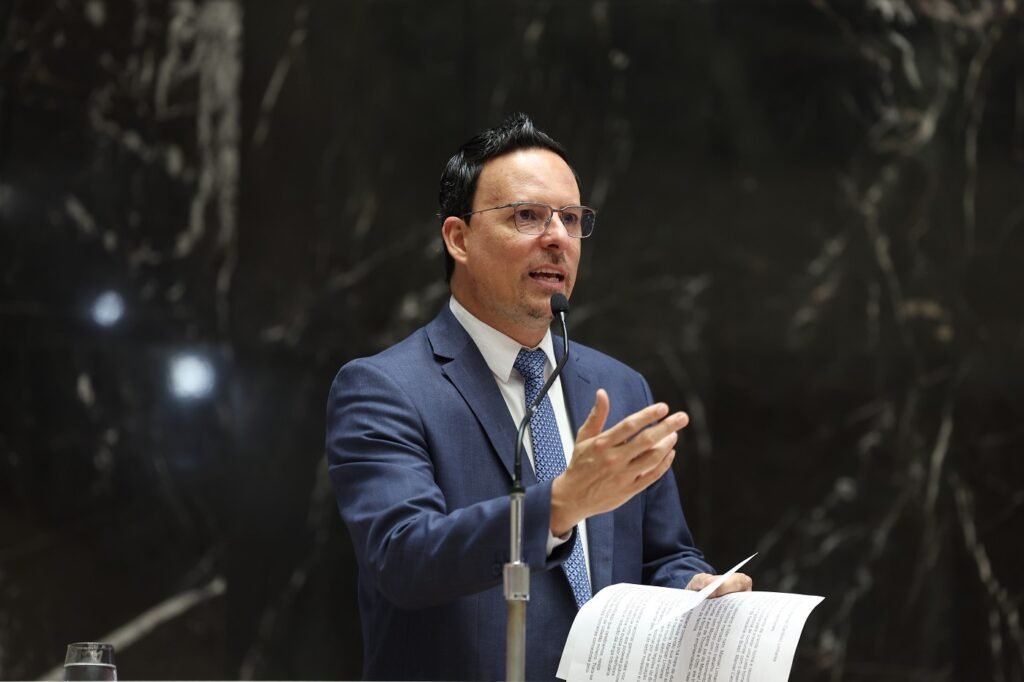 Deputado estadual Wendel Mesquita destinou quase R$ 920 mil para Itabirito desde 2020 Wendel Mesquita